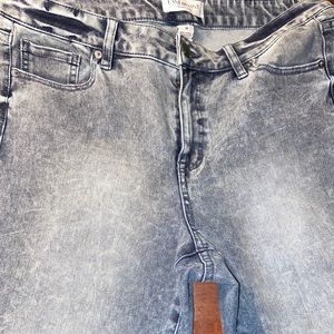 Acid Wash Jeans
